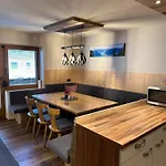Ferienwohnung Bischofer Apartamento